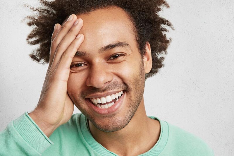 restauração dos dentes para recuperar a beleza do sorriso